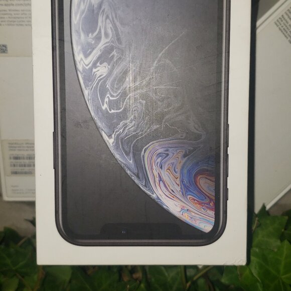 Apple XR iphone Box only ! - Picture 3 of 3